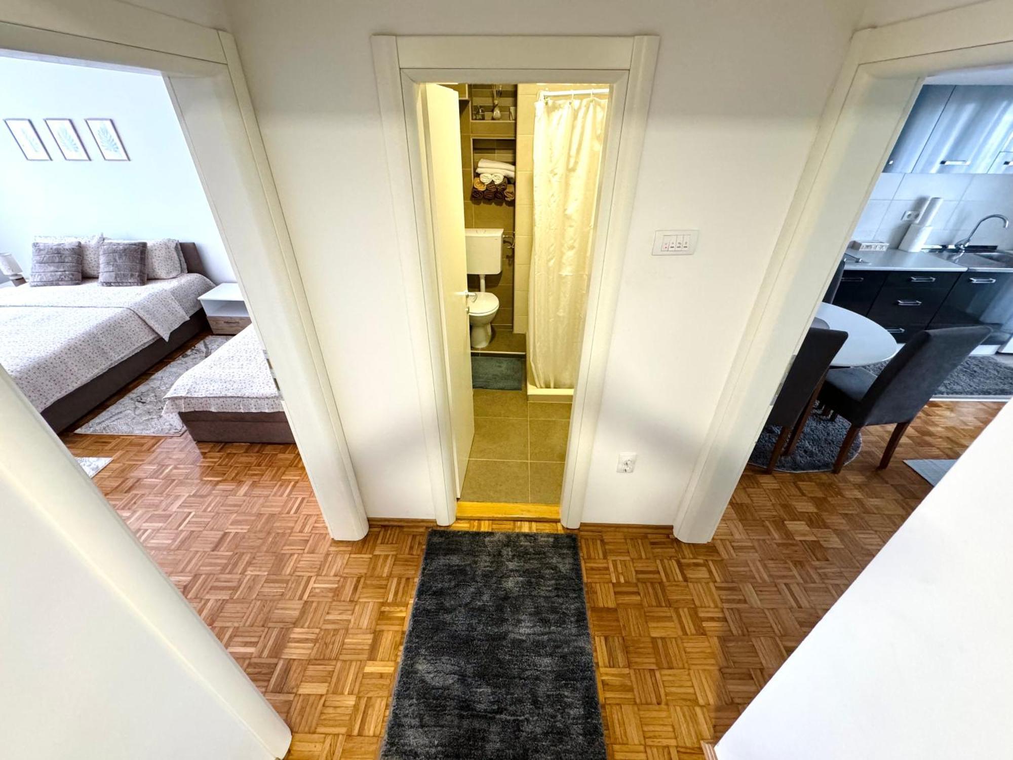 Gradiska Na Savi Apartmani I Sobe Eksteriør bilde